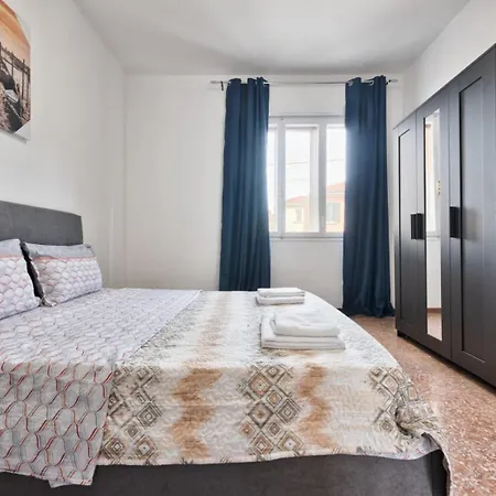 Apartment Cozy In With Free Parking