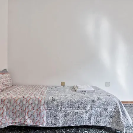 Cozy In With Free Parking Venice