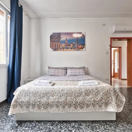Cozy In With Free Parking * Venice